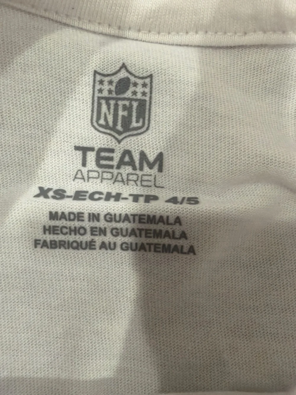 NFL White Tee with Blue & Red New York Giants Logo 4/5 kids